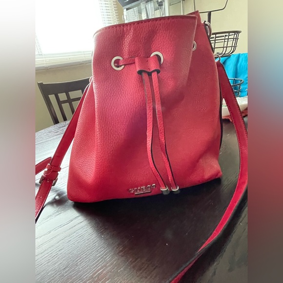 Guess Bucket Purse - Picture 4 of 11